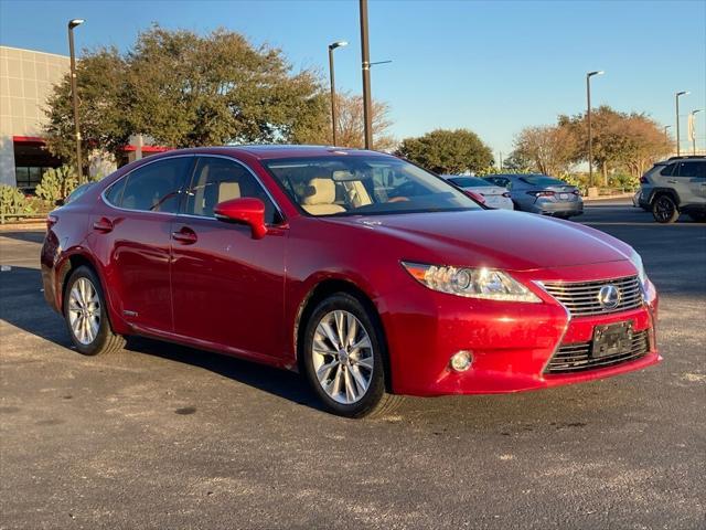 used 2014 Lexus ES 300h car, priced at $12,741