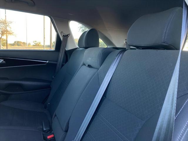 used 2019 Kia Sorento car, priced at $17,691