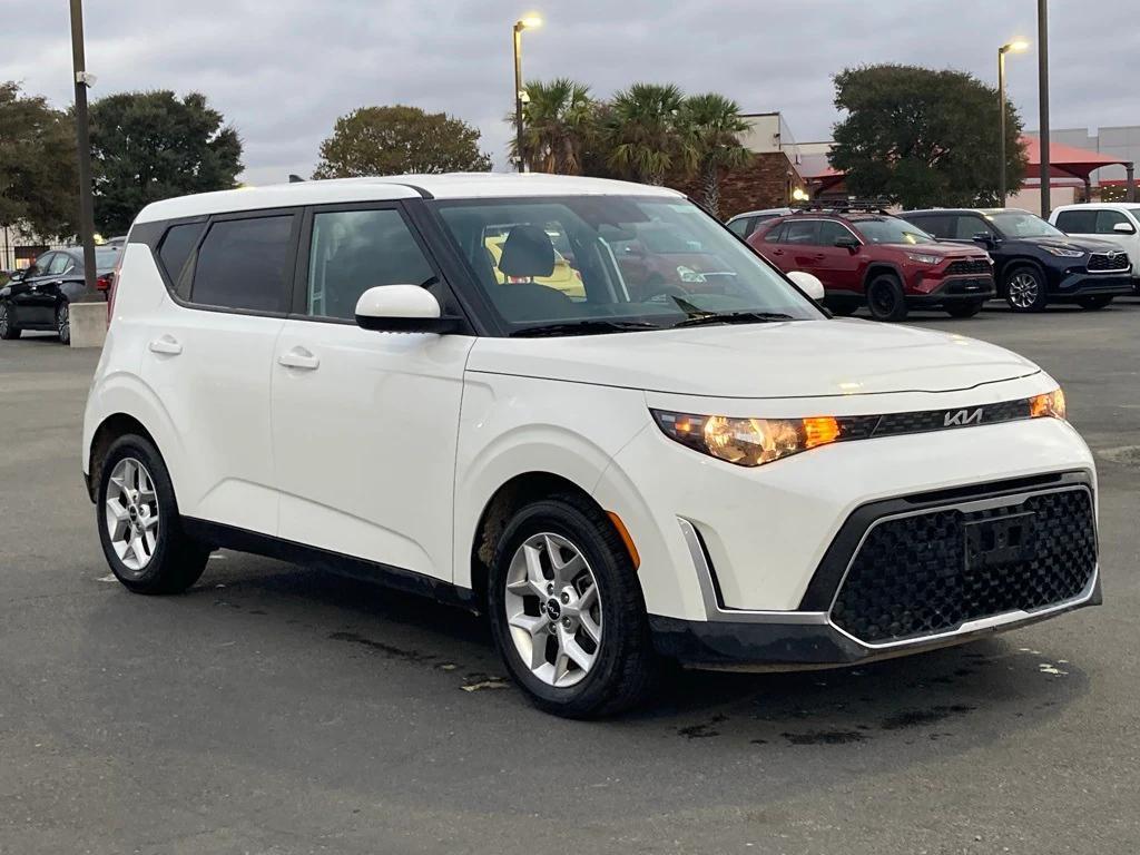 used 2024 Kia Soul car, priced at $17,951