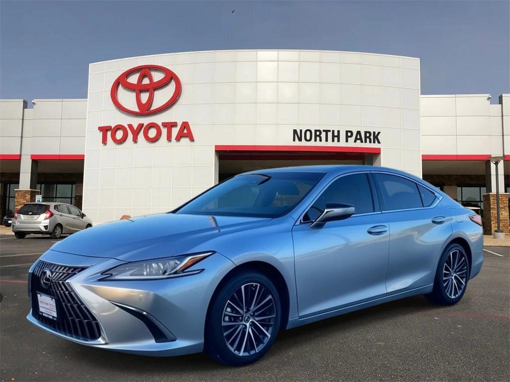 used 2025 Lexus ES 350 car, priced at $41,951