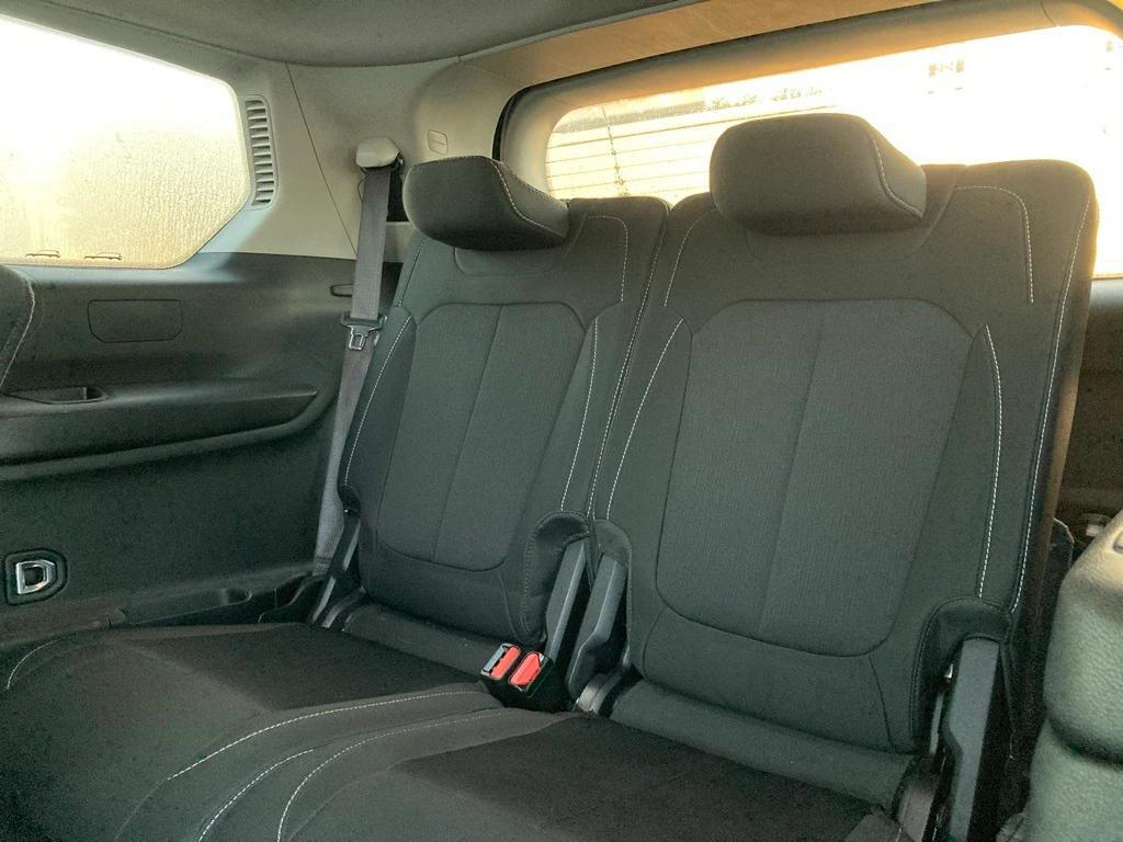 used 2023 Jeep Grand Cherokee L car, priced at $23,951