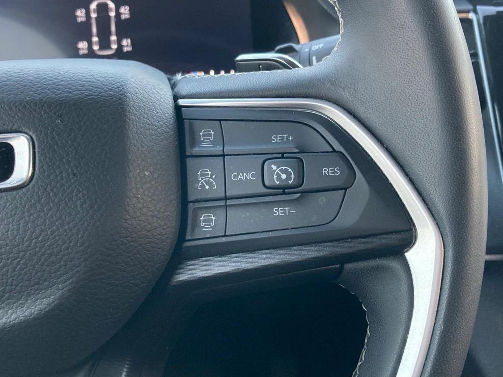 used 2023 Jeep Grand Cherokee L car, priced at $23,951