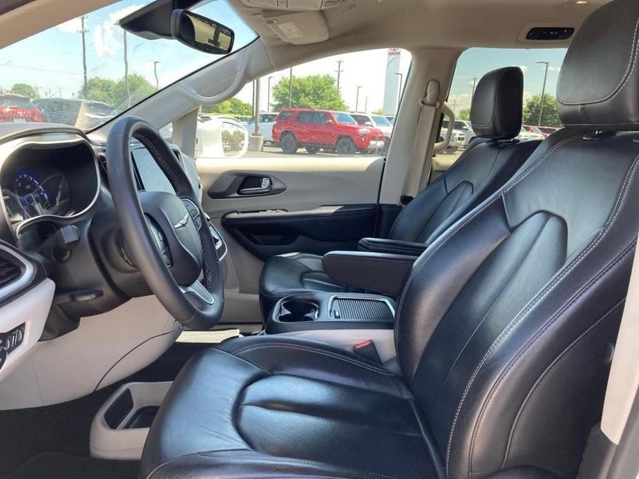 used 2022 Chrysler Pacifica car, priced at $23,981