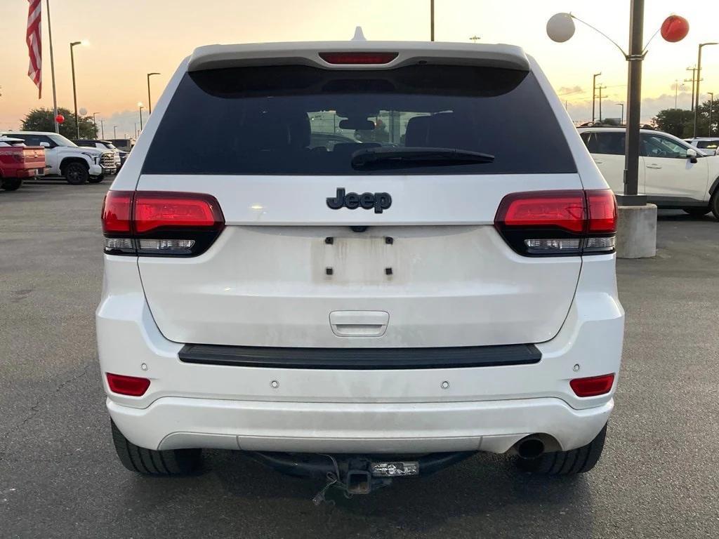 used 2021 Jeep Grand Cherokee car, priced at $19,281