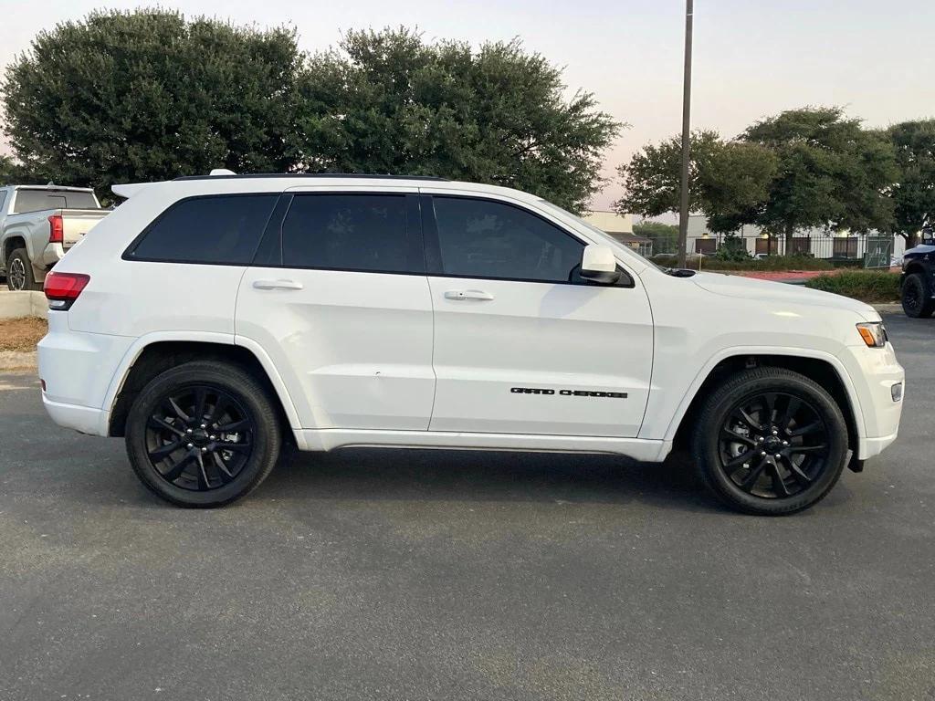 used 2021 Jeep Grand Cherokee car, priced at $19,281