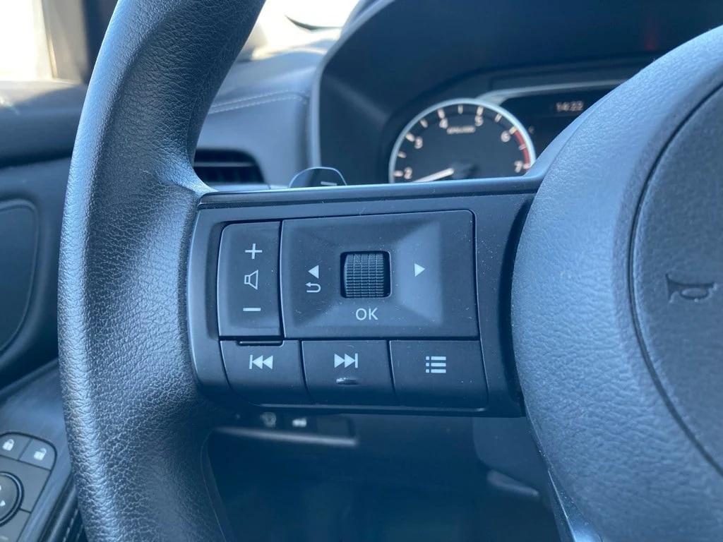 used 2024 Nissan Rogue car, priced at $21,691