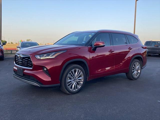 used 2023 Toyota Highlander car, priced at $43,451