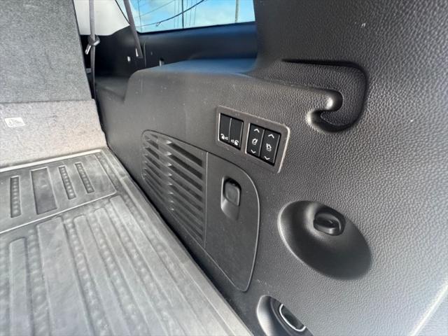 used 2017 Cadillac Escalade ESV car, priced at $24,995