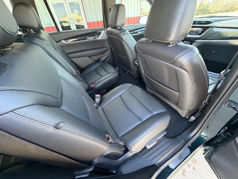 used 2025 Cadillac XT6 car, priced at $39,995