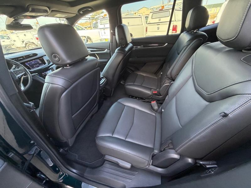 used 2025 Cadillac XT6 car, priced at $39,995