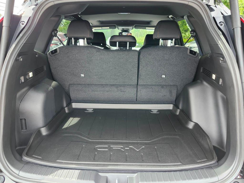new 2026 Honda CR-V Hybrid car, priced at $40,250