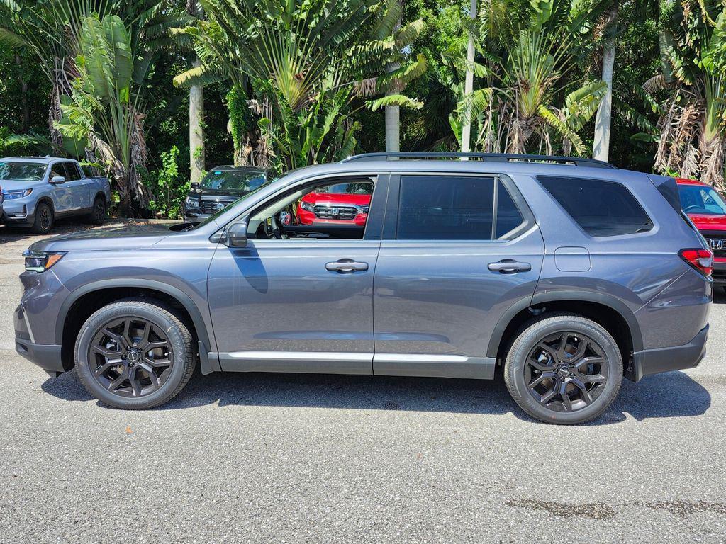 new 2025 Honda Pilot car, priced at $52,950