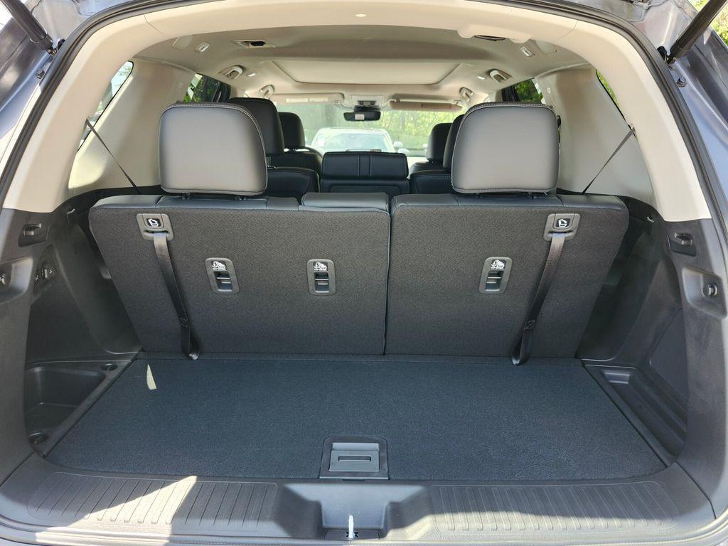 new 2025 Honda Pilot car, priced at $52,950