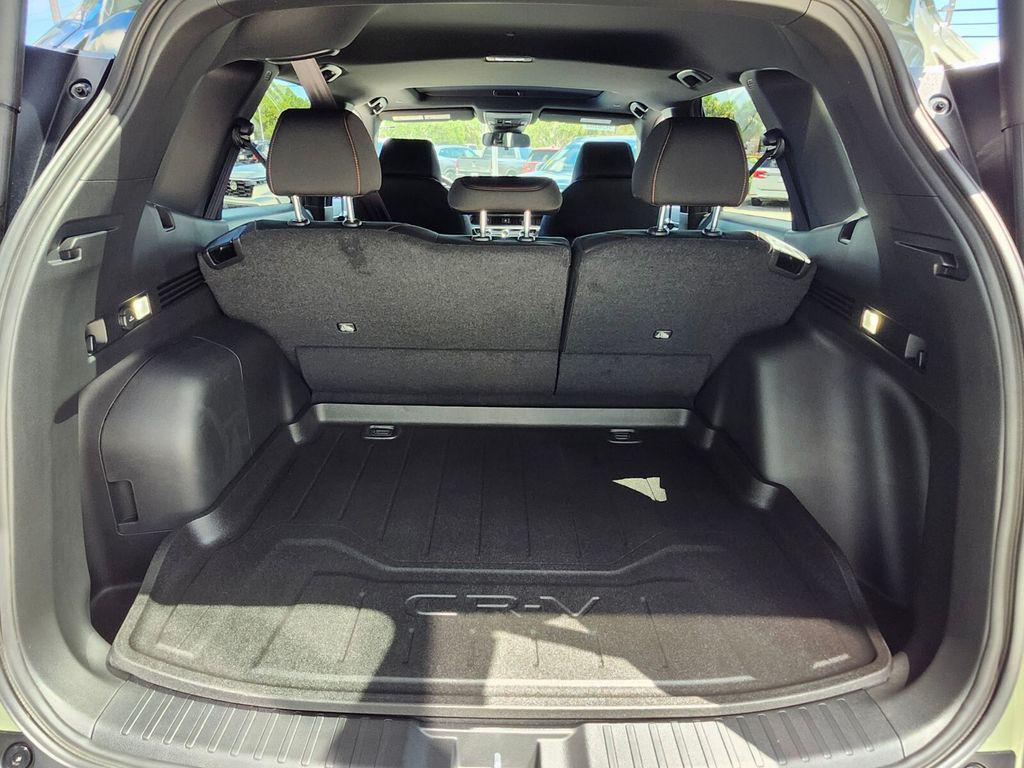 new 2026 Honda CR-V Hybrid car, priced at $40,650