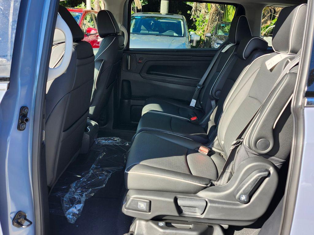 new 2026 Honda Odyssey car, priced at $53,645