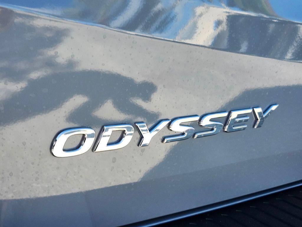 new 2026 Honda Odyssey car, priced at $53,645