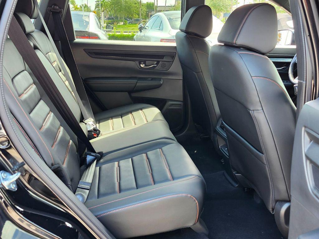 new 2026 Honda CR-V Hybrid car, priced at $40,175