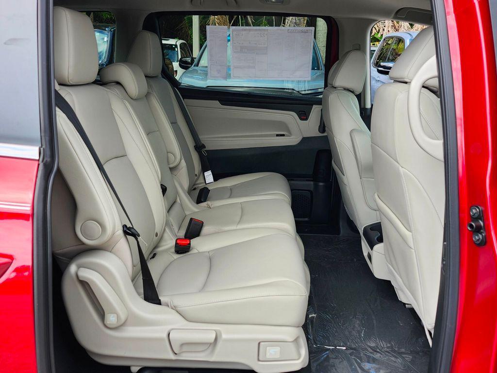 new 2025 Honda Odyssey car, priced at $44,125