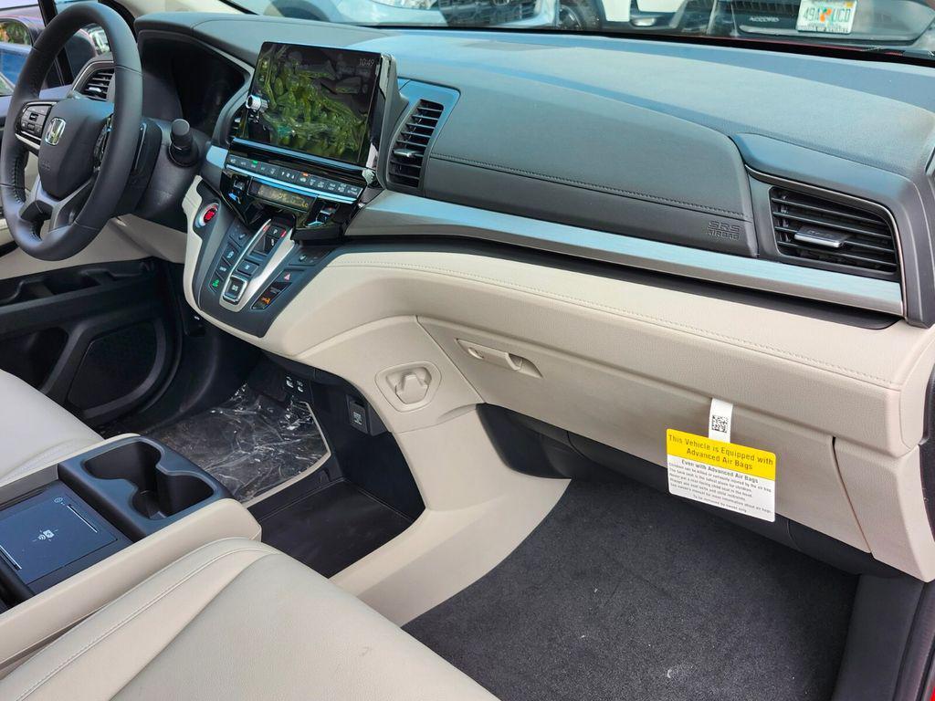 new 2025 Honda Odyssey car, priced at $44,125