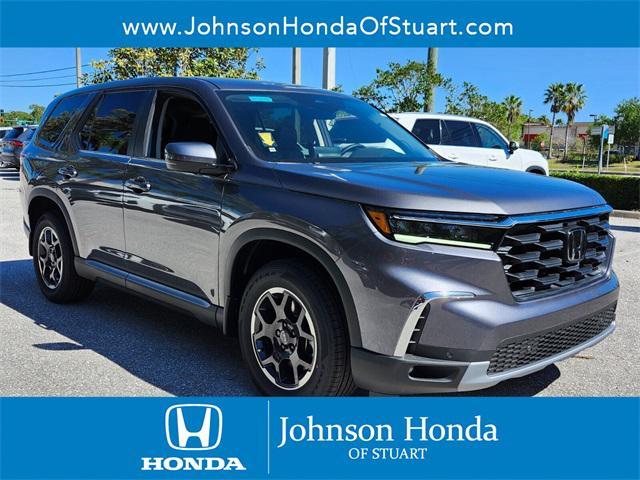 new 2025 Honda Pilot car, priced at $48,950