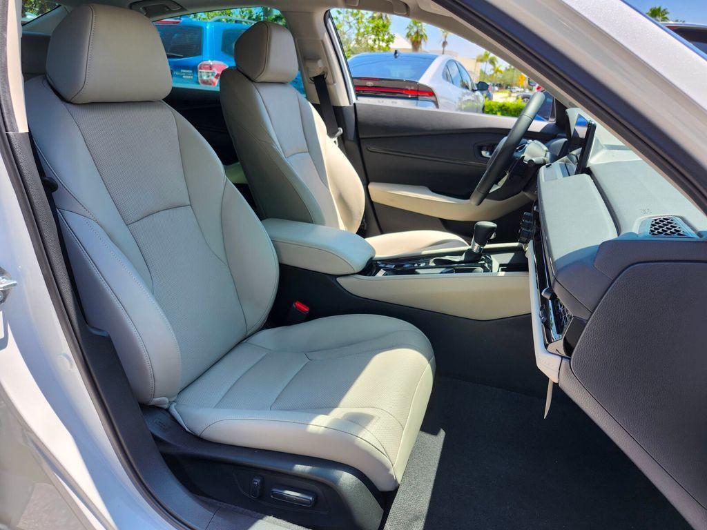 new 2025 Honda Accord Hybrid car, priced at $40,905