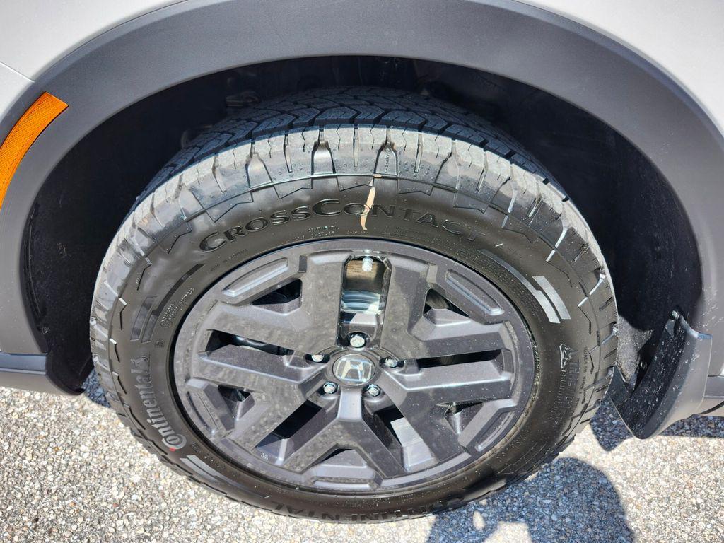 new 2026 Honda CR-V Hybrid car, priced at $40,705