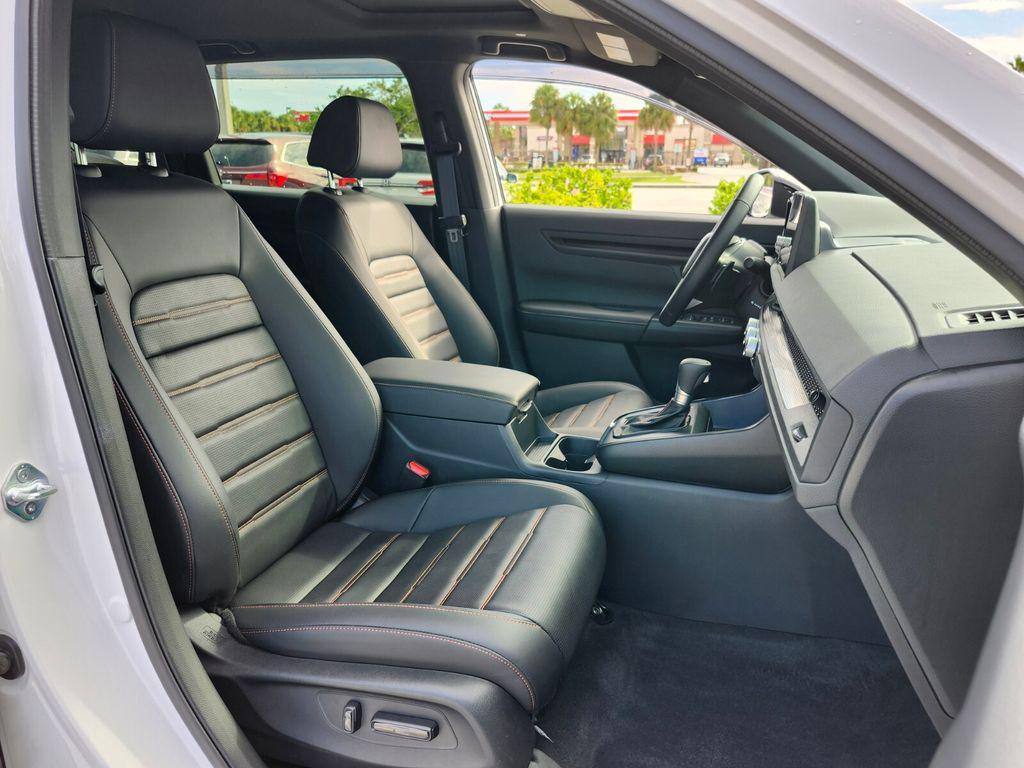 used 2026 Honda CR-V Hybrid car, priced at $40,564