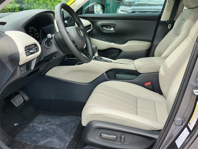 new 2025 Honda HR-V car, priced at $30,895