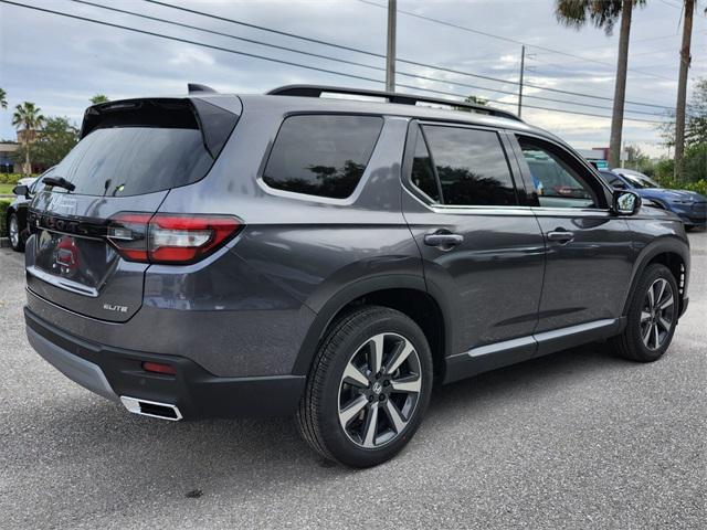 new 2025 Honda Pilot car, priced at $55,205