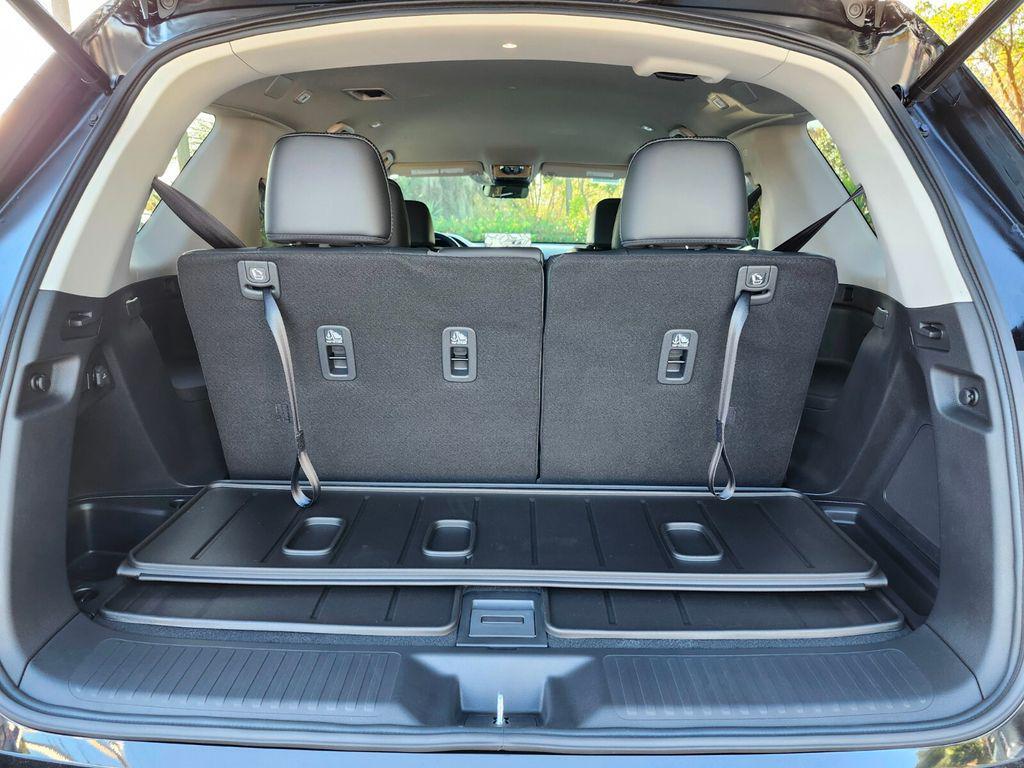 new 2025 Honda Pilot car, priced at $44,995