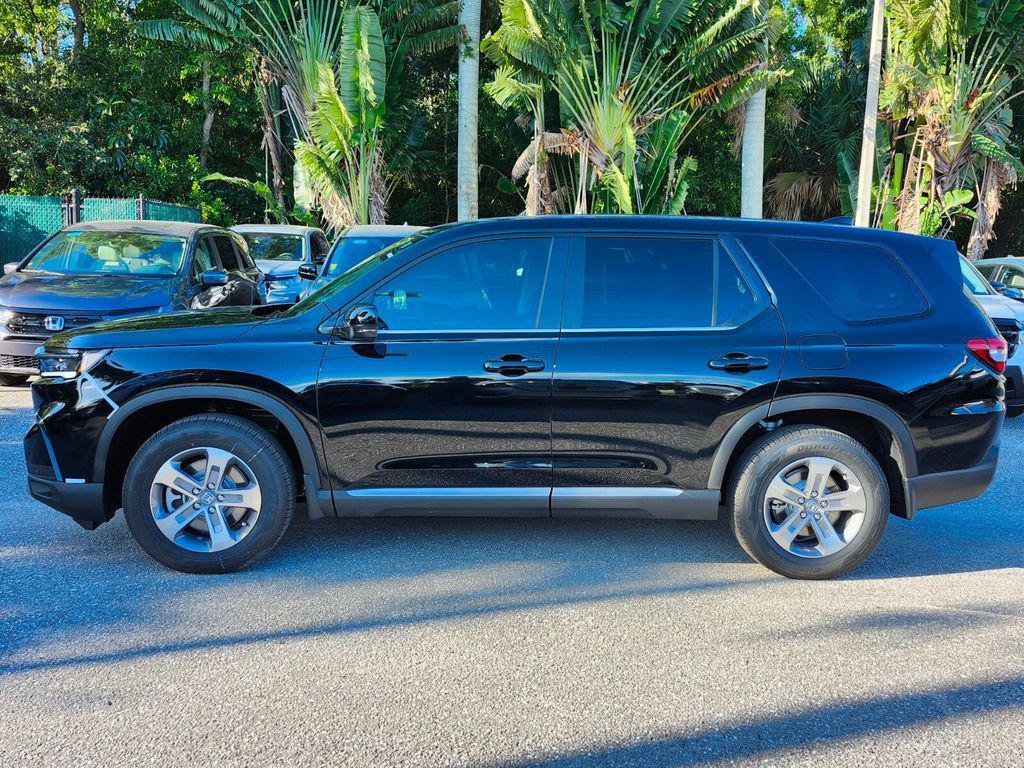 new 2025 Honda Pilot car, priced at $44,995