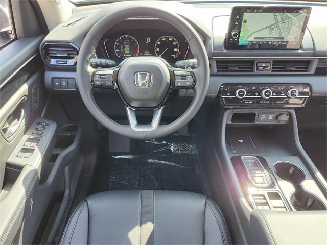 new 2025 Honda Pilot car, priced at $49,405