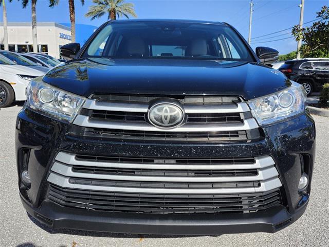 used 2017 Toyota Highlander car, priced at $19,498