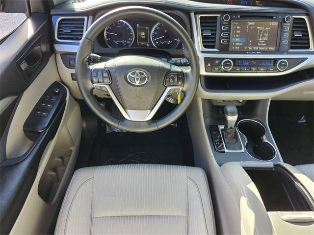 used 2017 Toyota Highlander car, priced at $19,498