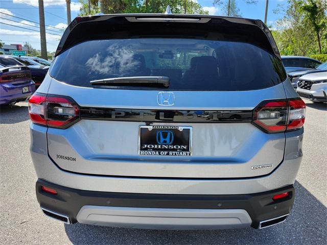 new 2025 Honda Pilot car, priced at $48,950