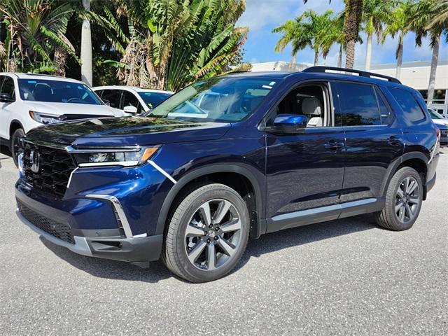 new 2025 Honda Pilot car, priced at $54,530