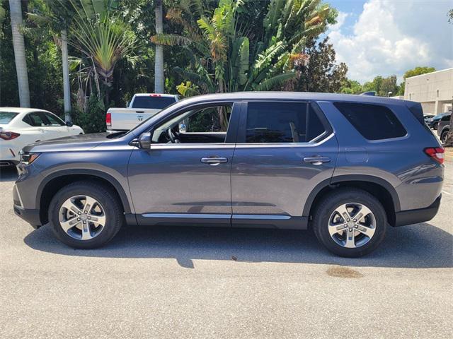 new 2025 Honda Pilot car, priced at $45,625