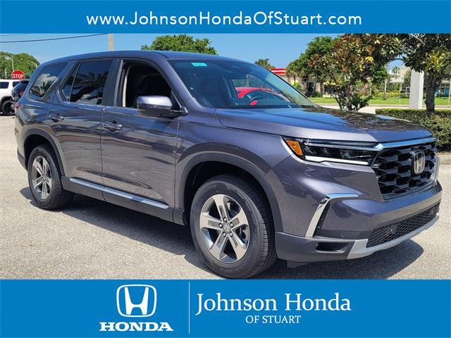 new 2025 Honda Pilot car, priced at $45,625