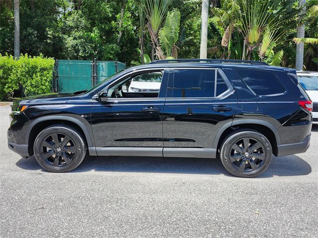 new 2025 Honda Pilot car, priced at $55,975