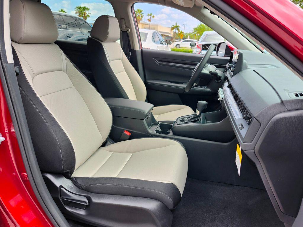 new 2025 Honda CR-V car, priced at $33,450