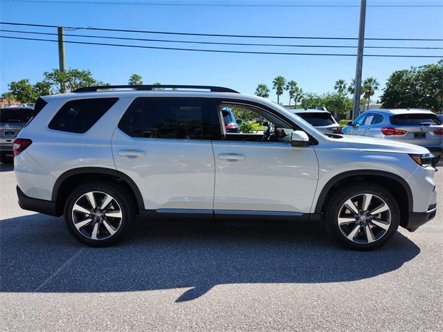 new 2025 Honda Pilot car, priced at $51,505