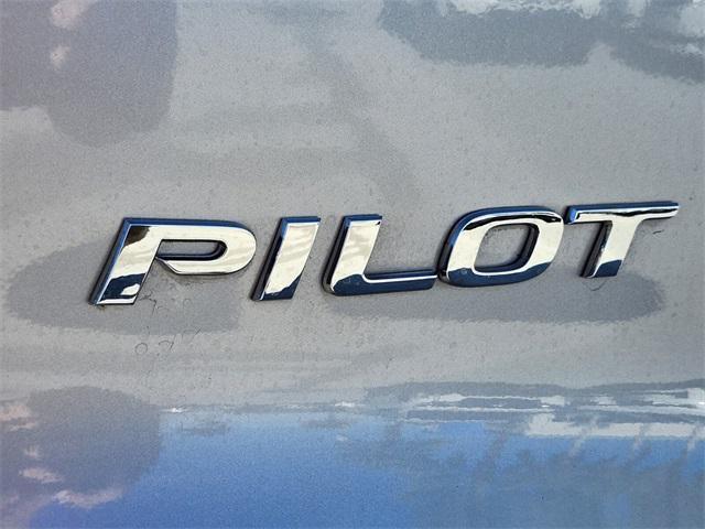 used 2022 Honda Pilot car, priced at $29,498