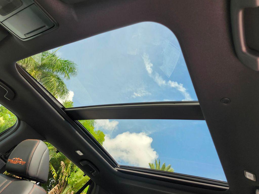 new 2025 Honda Pilot car, priced at $50,850