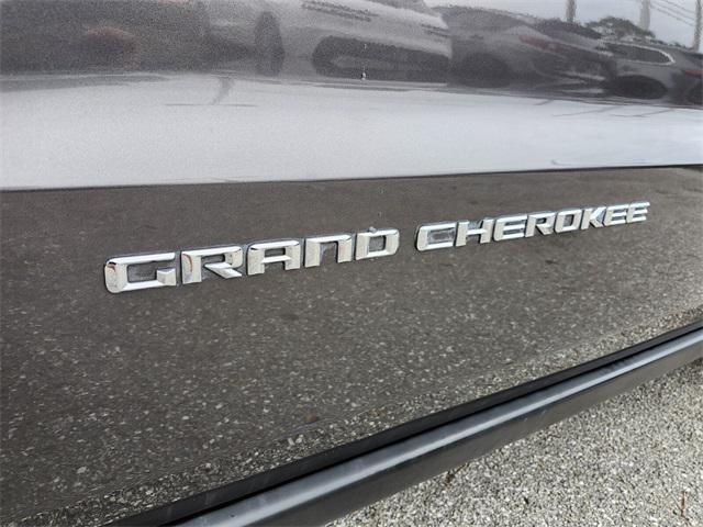 used 2015 Jeep Grand Cherokee car, priced at $16,498