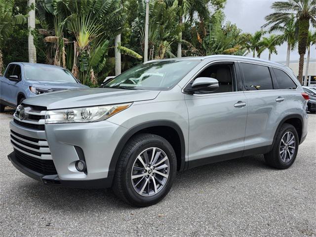 used 2019 Toyota Highlander car, priced at $26,798