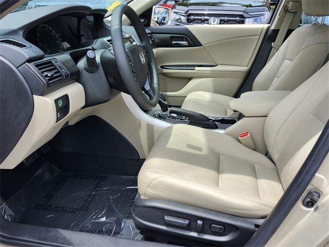 used 2015 Honda Accord Hybrid car, priced at $17,419