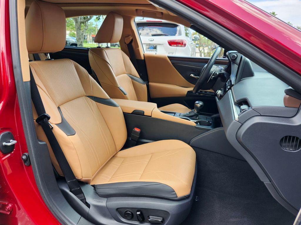 used 2023 Lexus ES 350 car, priced at $45,602