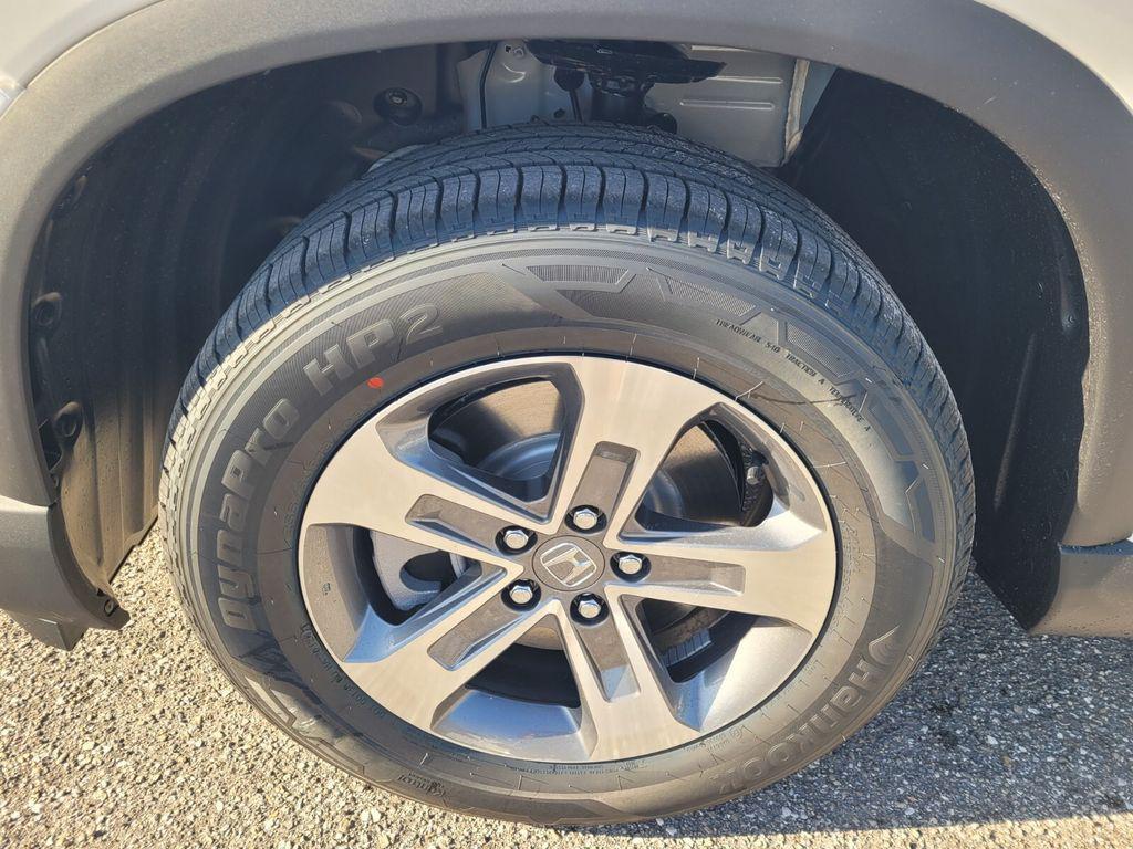 new 2025 Honda Pilot car, priced at $45,405