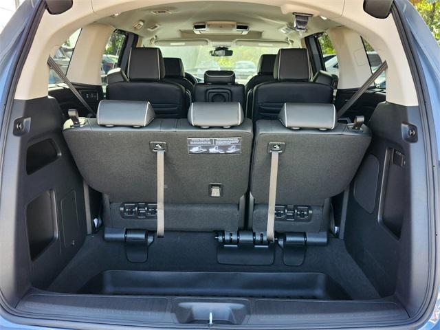 new 2025 Honda Odyssey car, priced at $53,085