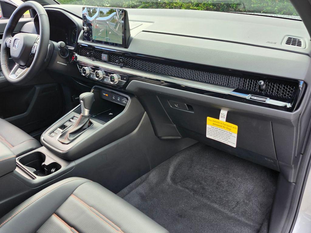 new 2026 Honda CR-V Hybrid car, priced at $43,700
